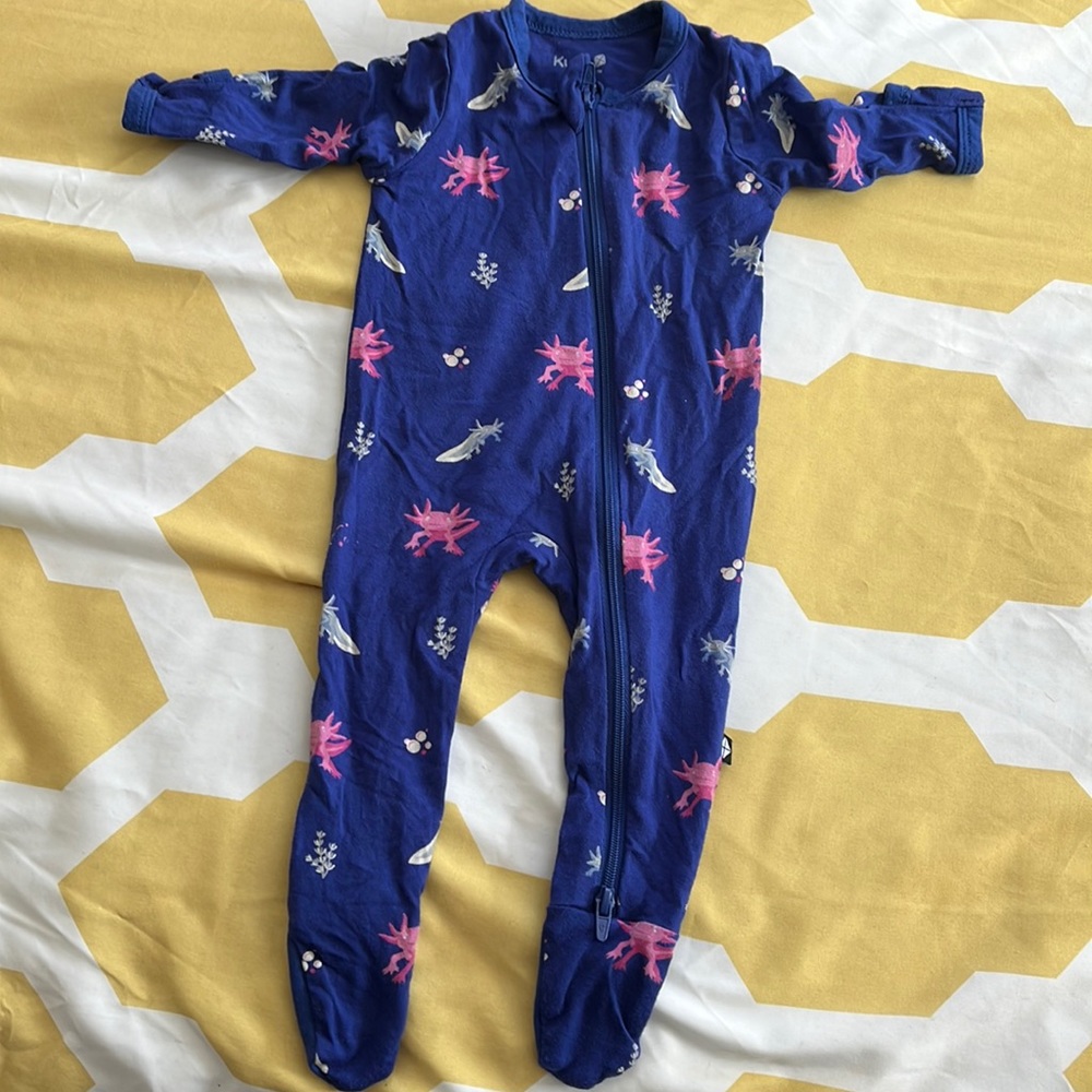 Kyte Baby Footed Sleeper in Axolotl